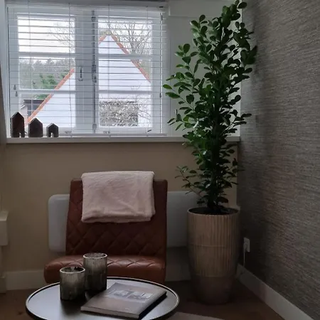 Puur Проживание в семье Схорл